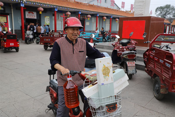 KOK娱乐集團發放中秋福利